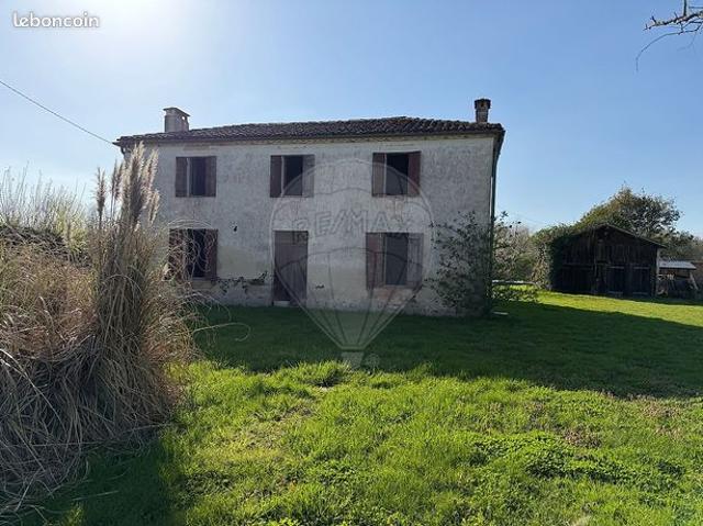 Maison 5 pièces 200 m²