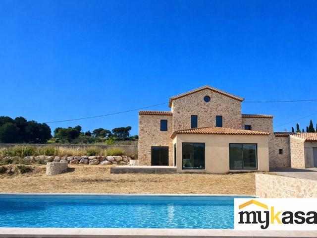 Maison 5 pièces 200 m²