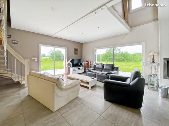 Maison 5 pièces 200 m²