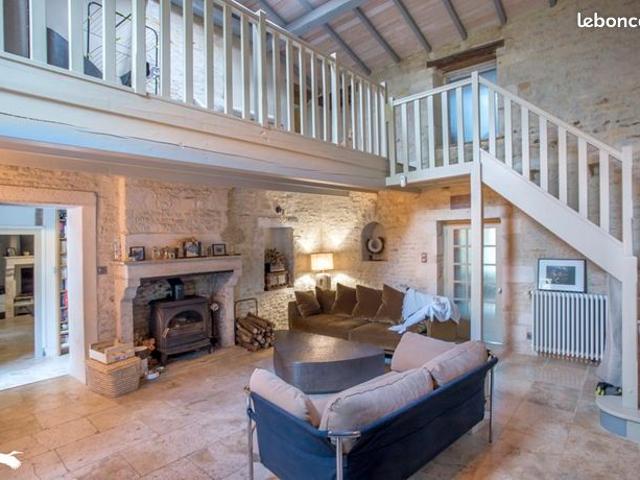 Maison 5 pièces 200 m²