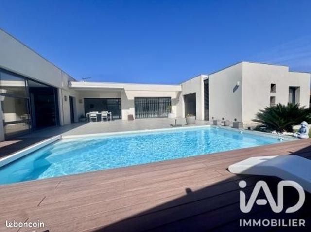 Maison 5 pièces 200 m²