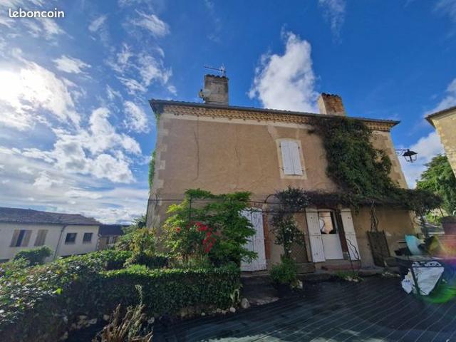 Maison 5 pièces 200 m²