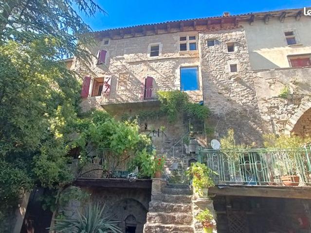 Maison 5 pièces 200 m²