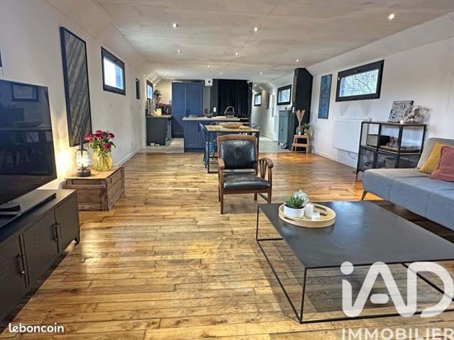 Maison 5 pièces 200 m²
