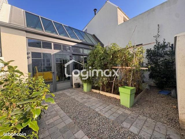 Maison 5 pièces 200 m²