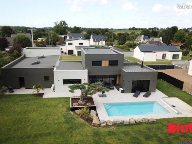 Maison 5 pièces 200 m²
