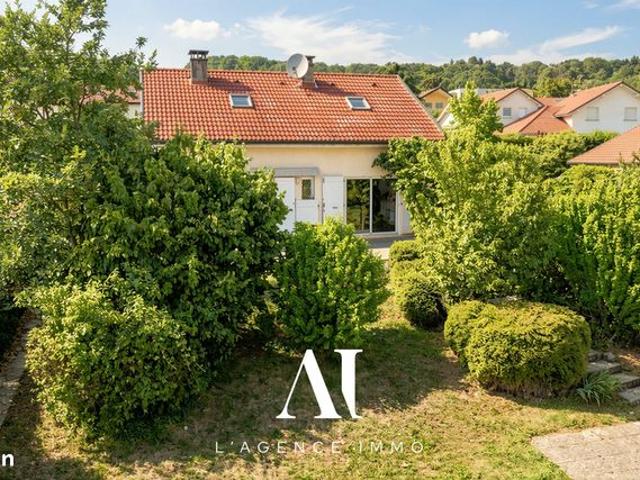 Maison 5 pièces 200 m²