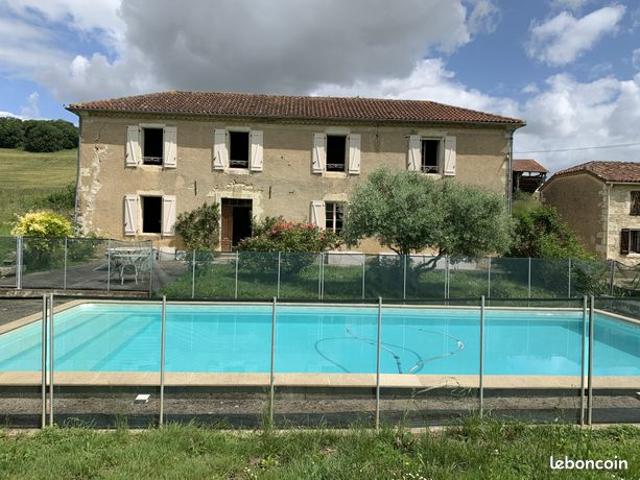 Maison 5 pièces 200 m²