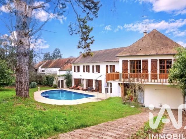 Maison 5 pièces 200 m²
