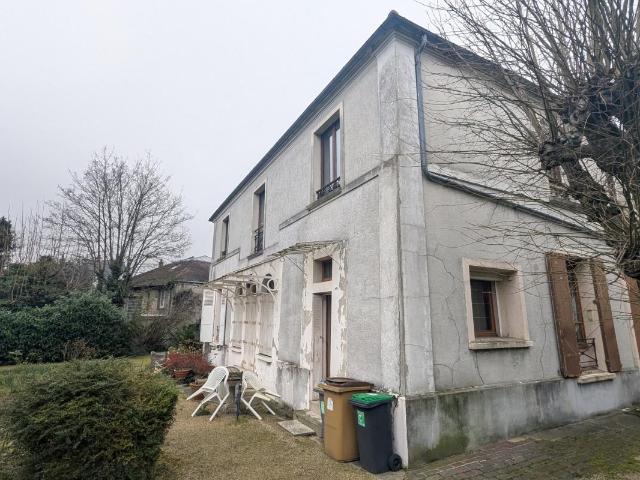 Maison 5 pièces 200 m²