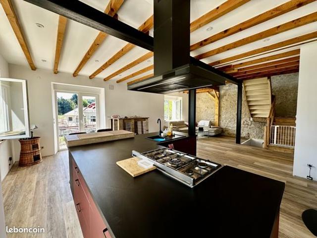 Maison 5 pièces 200 m²