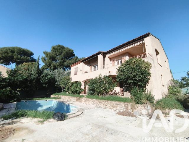 Maison 5 pièces 200 m²