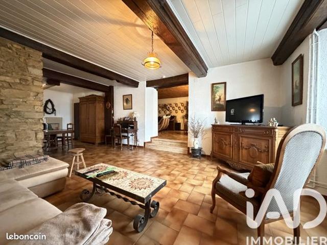 Maison 5 pièces 200 m²