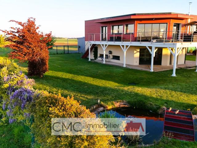 Maison 5 pièces 200 m²