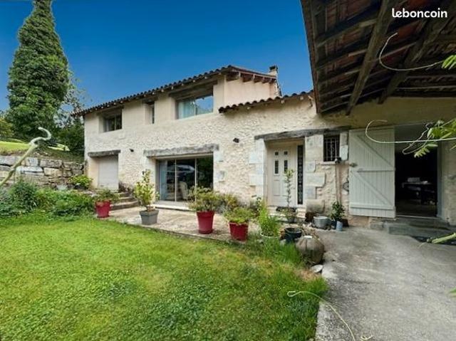 Maison 5 pièces 200 m²