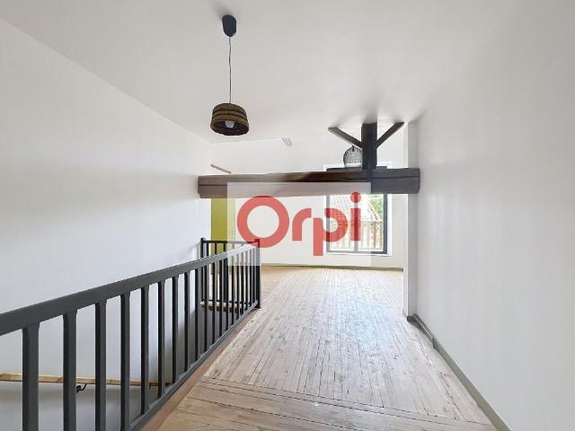 Maison 5 pièces, 200 m² à louer à Grenade 31330
