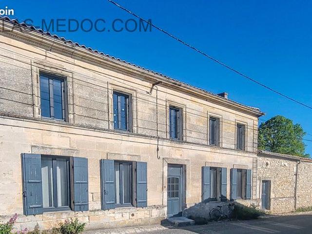 Maison 5 pièces 202 m²