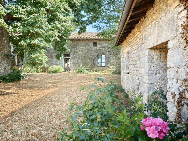 Maison 5 pièces 202 m²