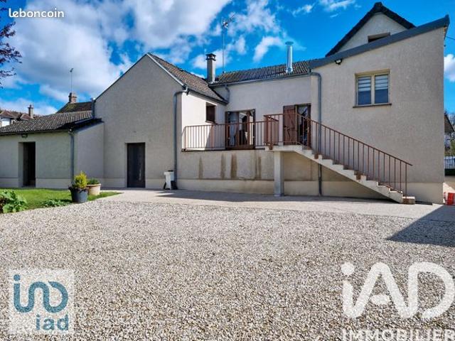 Maison 5 pièces 202 m²