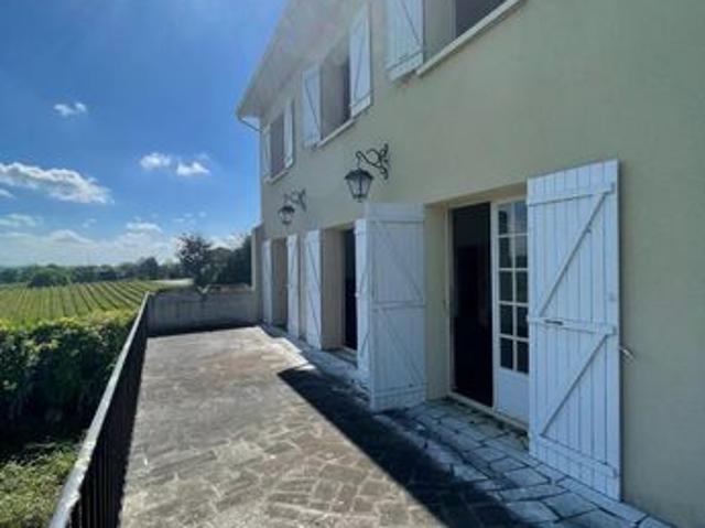 Maison 5 pièces 202 m²