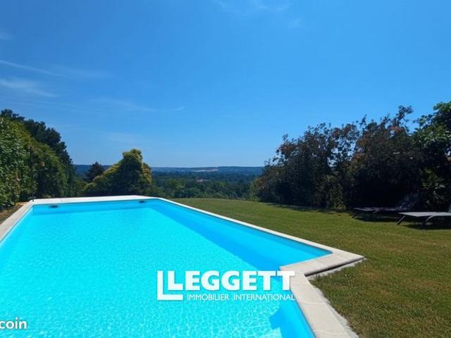 Maison 5 pièces 203 m²