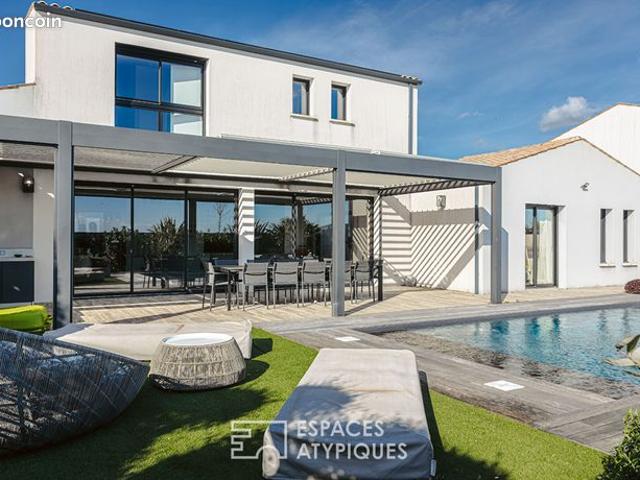 Maison 5 pièces 203 m²