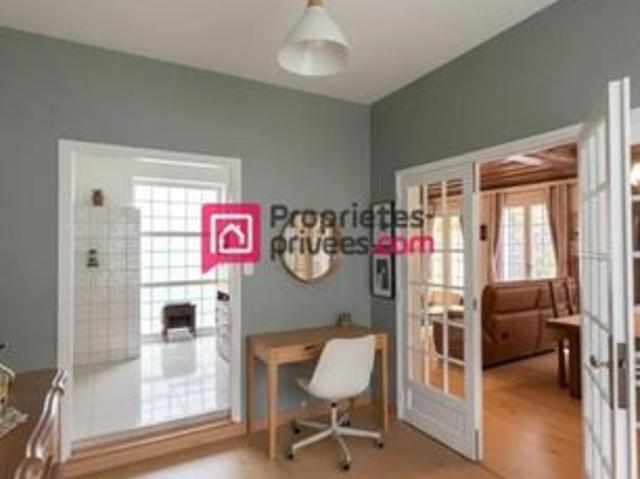 Maison 5 pièces 203 m²