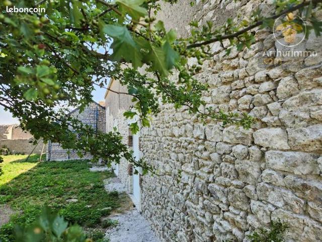 Maison 5 pièces 214 m²