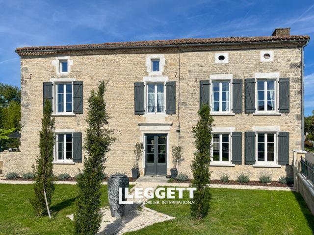 Maison 5 pièces 214 m²