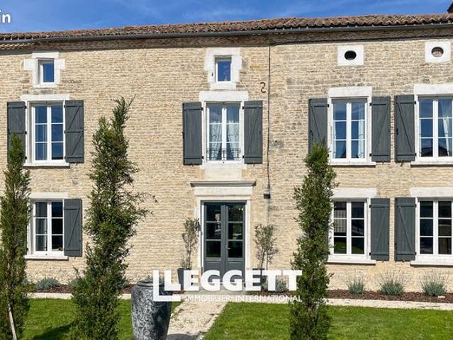 Maison 5 pièces 214 m²