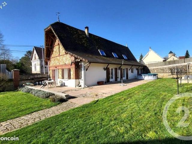 Maison 5 pièces 214 m²