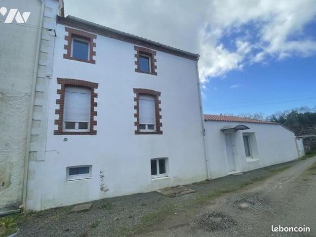 Maison 5 pièces 214 m²