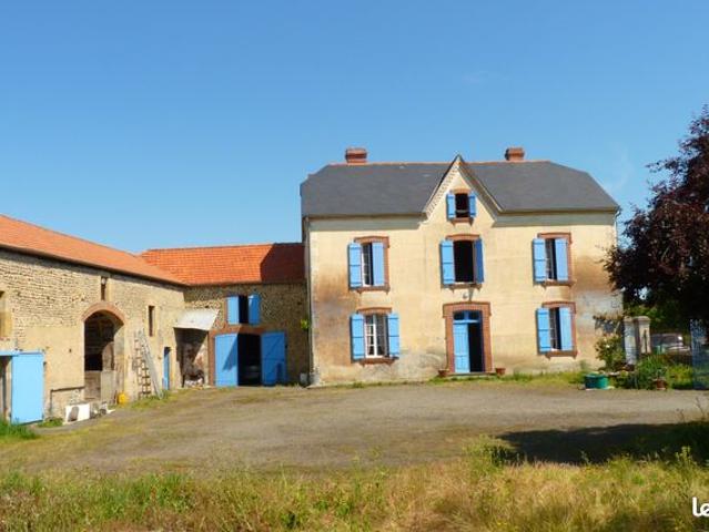 Maison 5 pièces 215 m²