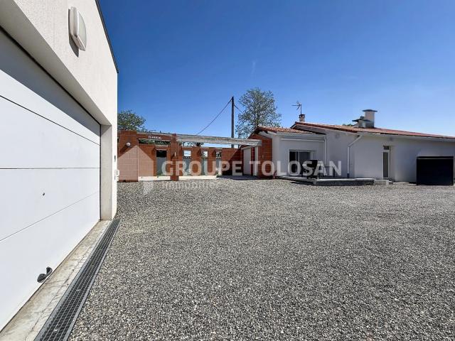Maison 5 pièces 215 m²