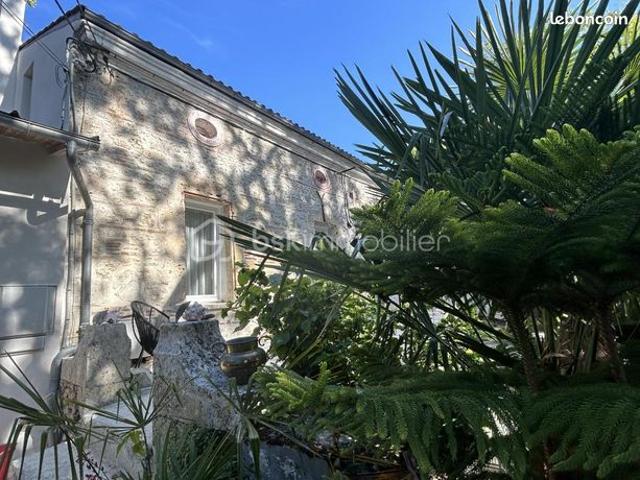Maison 5 pièces 215 m²