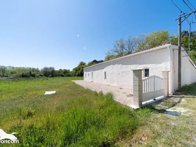 Maison 5 pièces 215 m²
