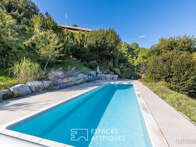 Maison 5 pièces 215 m²