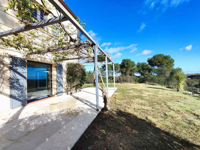 Maison 5 pièces 216 m²