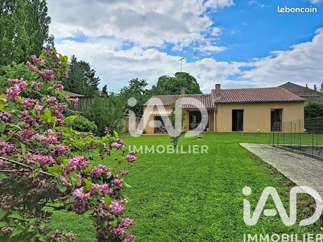 Maison 5 pièces 216 m²