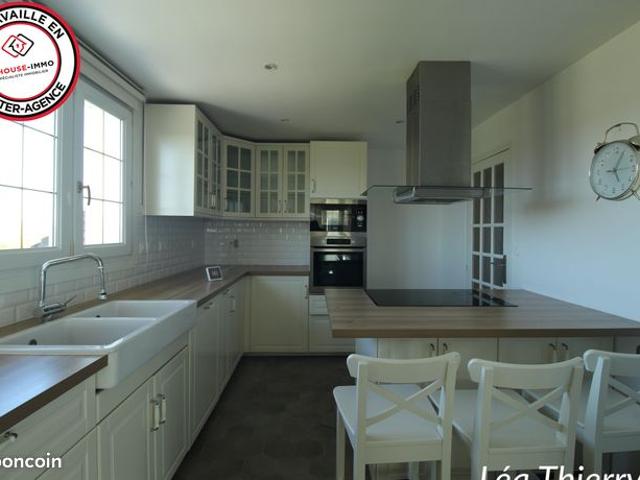 Maison 5 pièces 216 m²