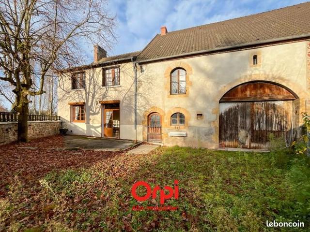 Maison 5 pièces 217 m²