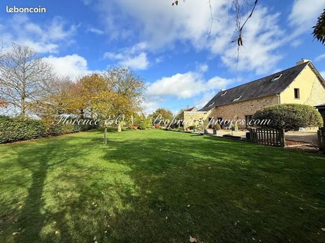 Maison 5 pièces 218 m²
