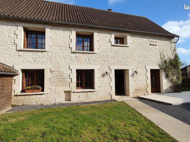 Maison 5 pièces 219 m²