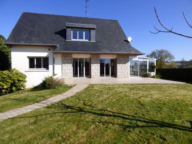 Maison 5 pièces 210 m²