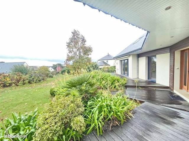 Maison 5 pièces 210 m²