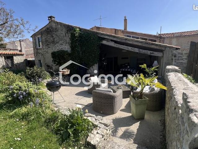 Maison 5 pièces 210 m²