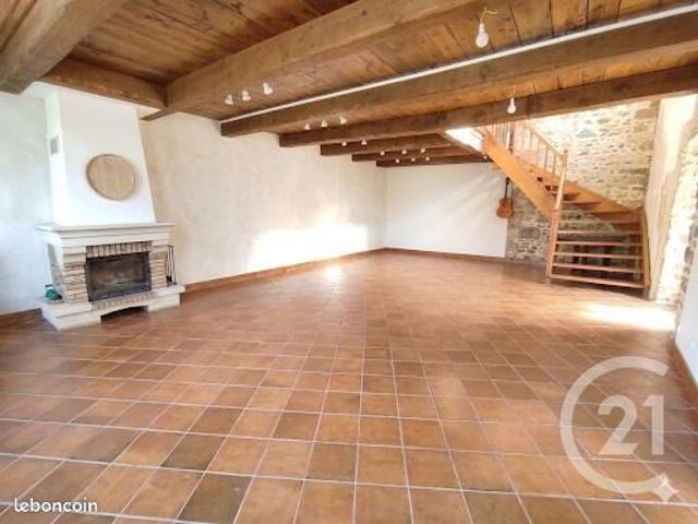 Maison 5 pièces 210 m²