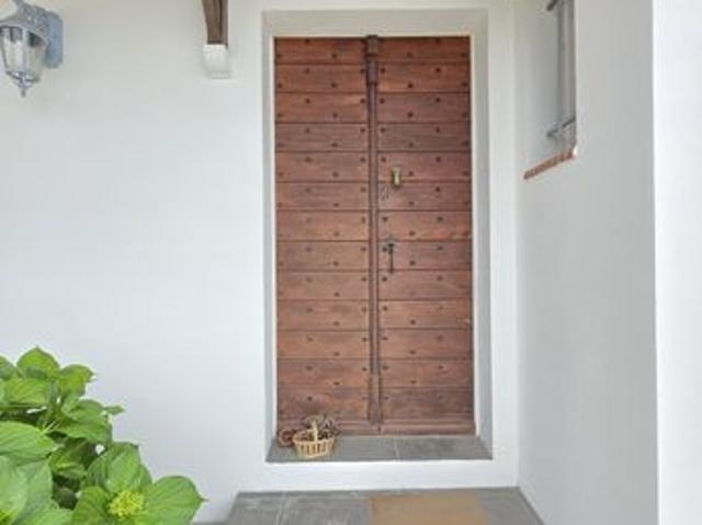 Maison 5 pièces 210 m²