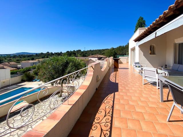 Maison 5 pièces 210 m²