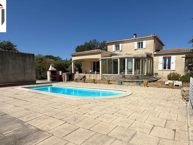 Maison 5 pièces 210 m²